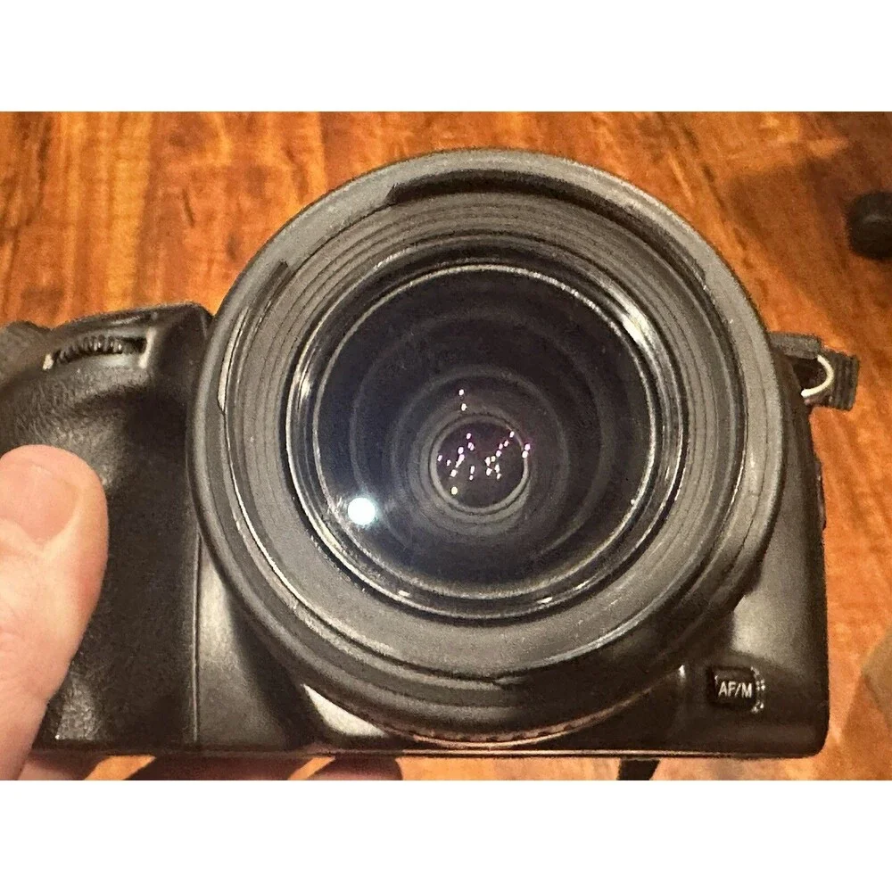 Minolta Maxxum 450si 35mm Film Camera with Tamrin AF 28-70mm Lens & Bag